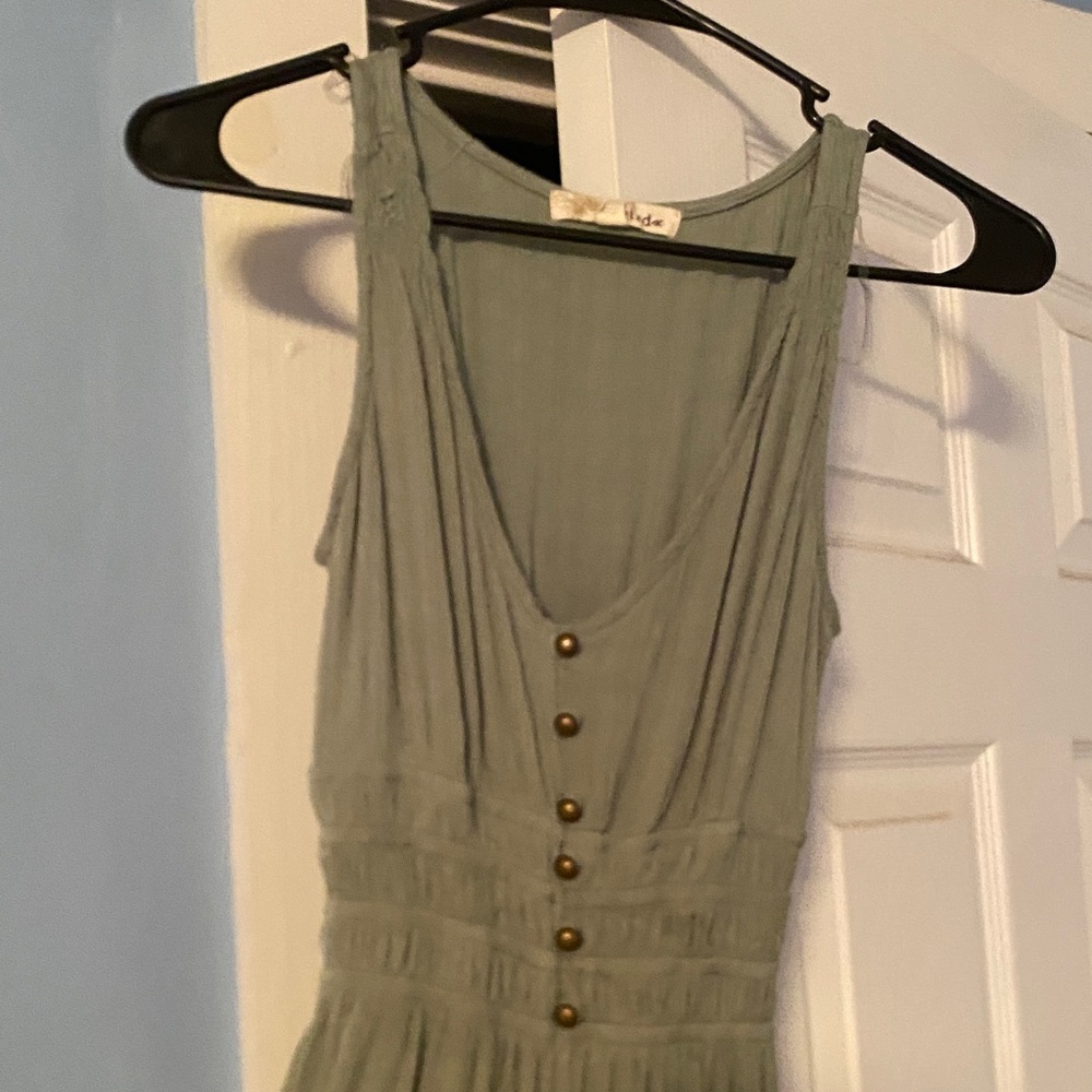 Rewind Light Green Sleeveless Top